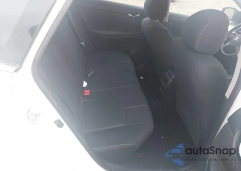 2018 Nissan Sentra S z USA, uszkodzony, nr VIN 3N1AB7AP6JY243213